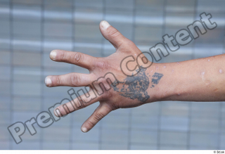 Street  723 hand tattoo 0004.jpg